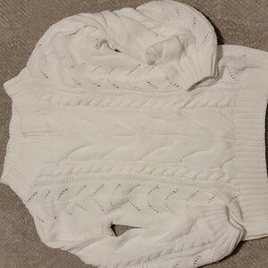 White oversized sweater. Winter. Thick. Soft. Wide Neck.casual